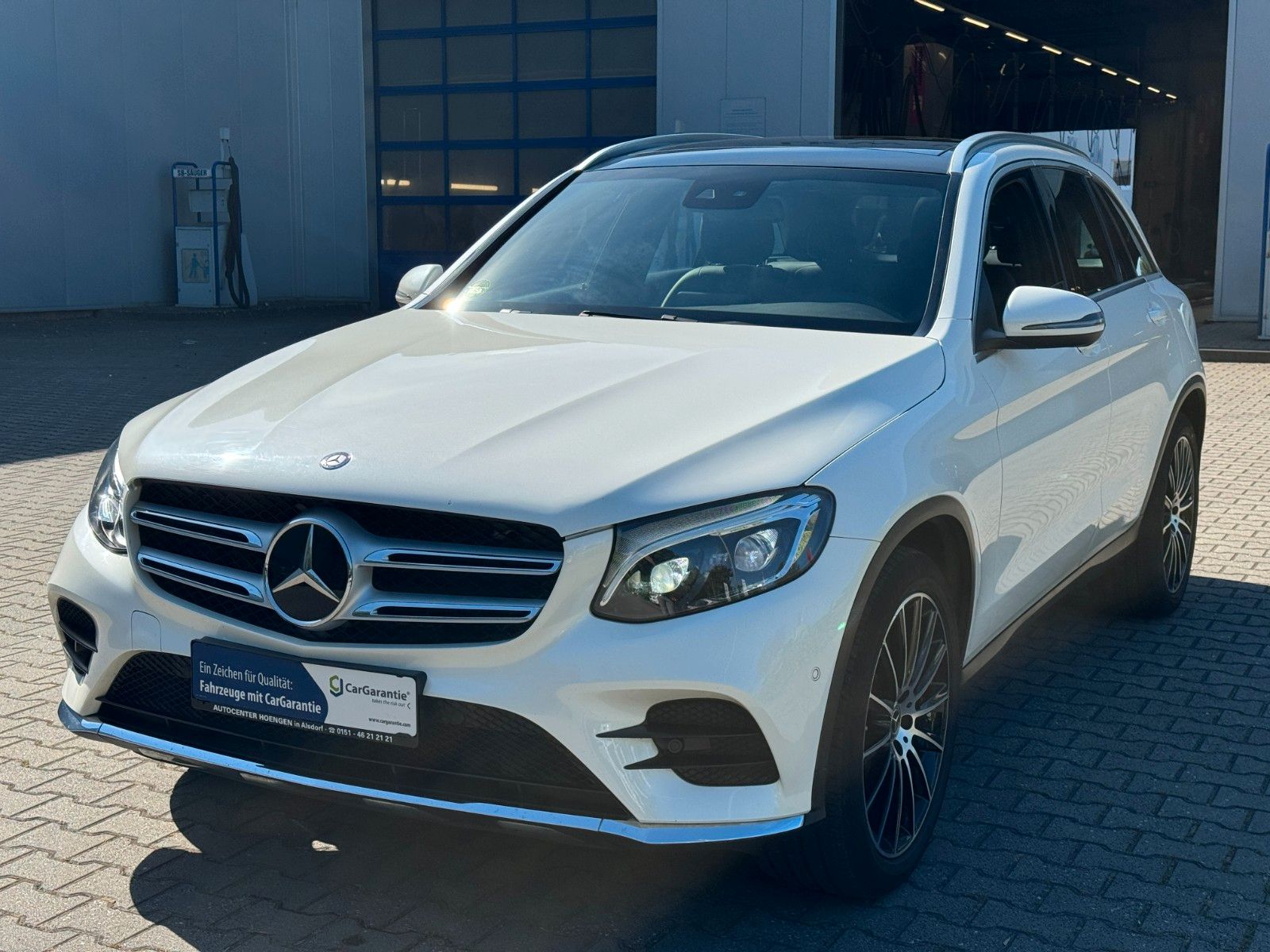 Mercedes-Benz GLC 250 2016, 126 912 км, 155 kW (211 PS) бензин, автомат — фото 6