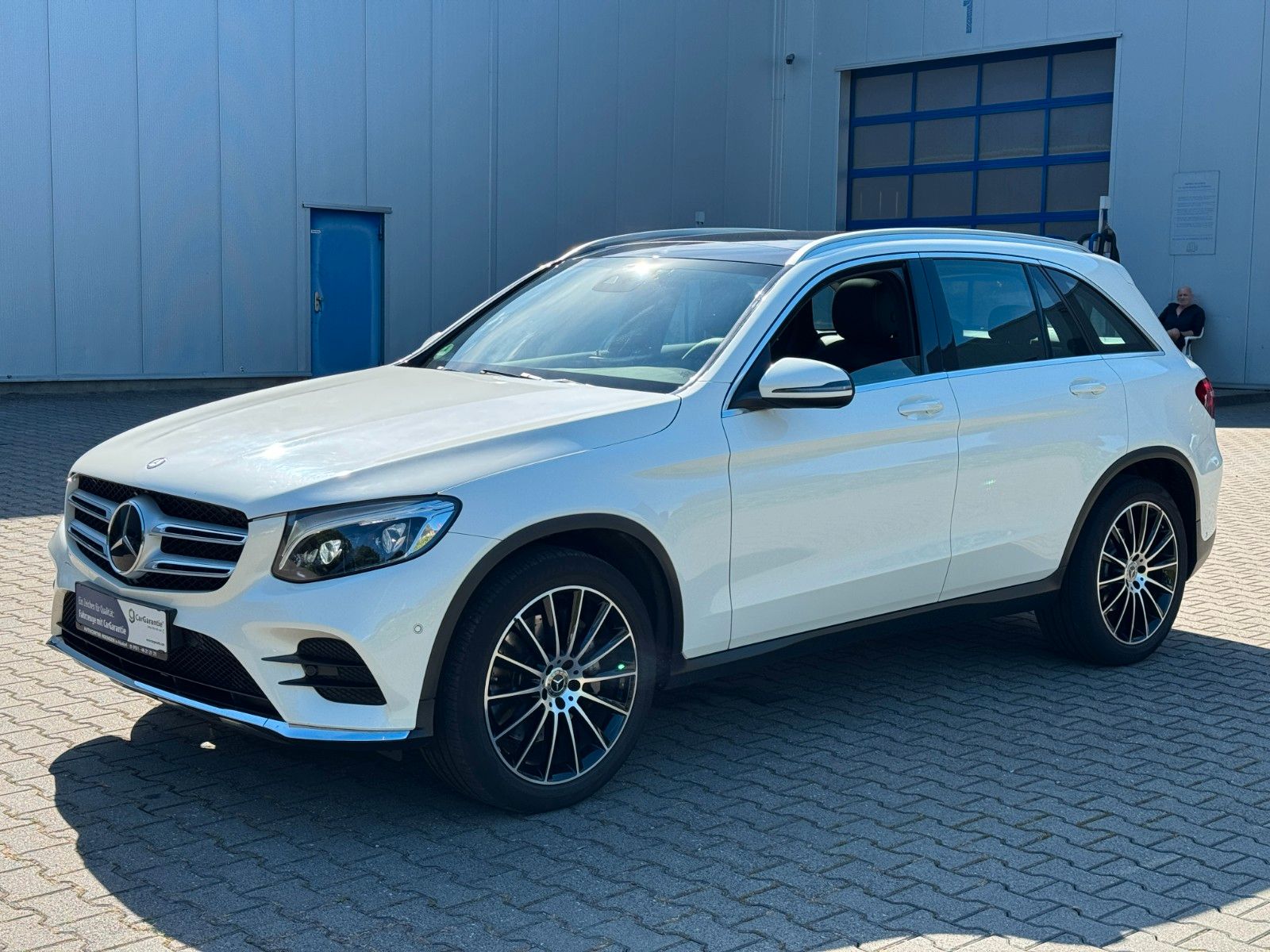 Mercedes-Benz GLC 250 2016, 126 912 км, 155 kW (211 PS) бензин, автомат — фото 7