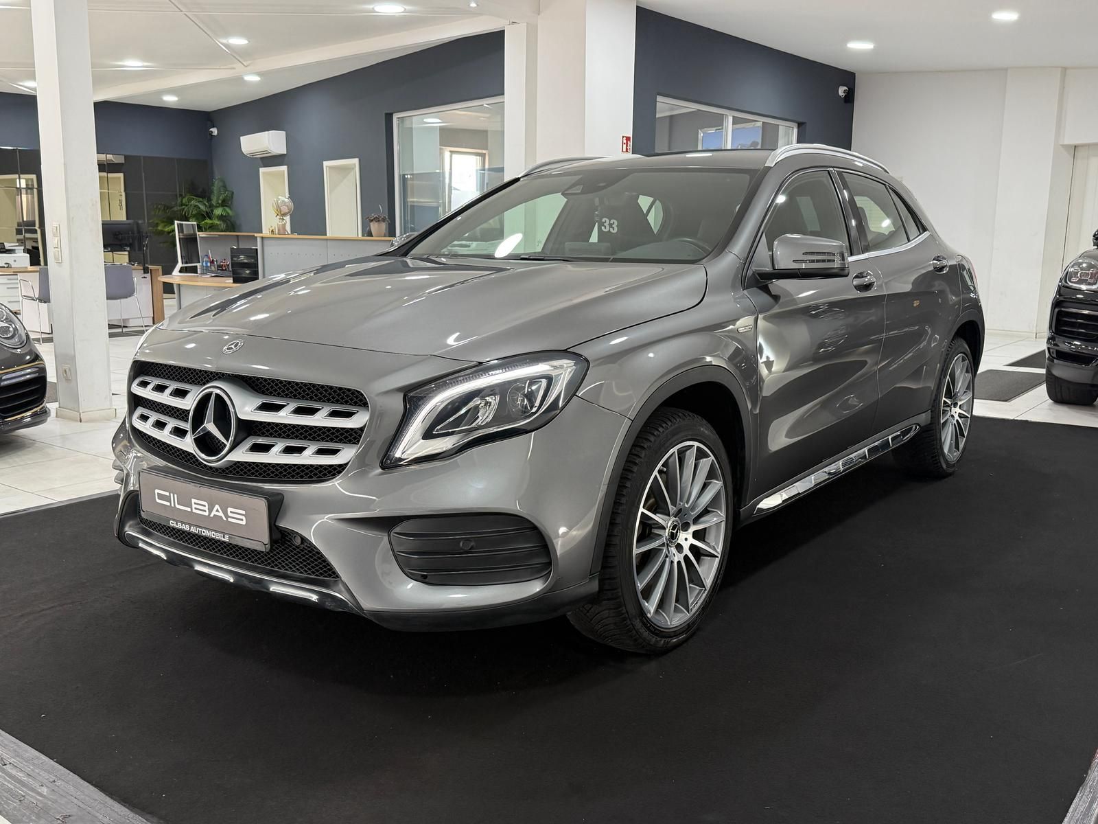Mercedes-Benz GLA 250 2018, 108 775 км, 155 kW (211 PS) бензин, автомат — фото 2