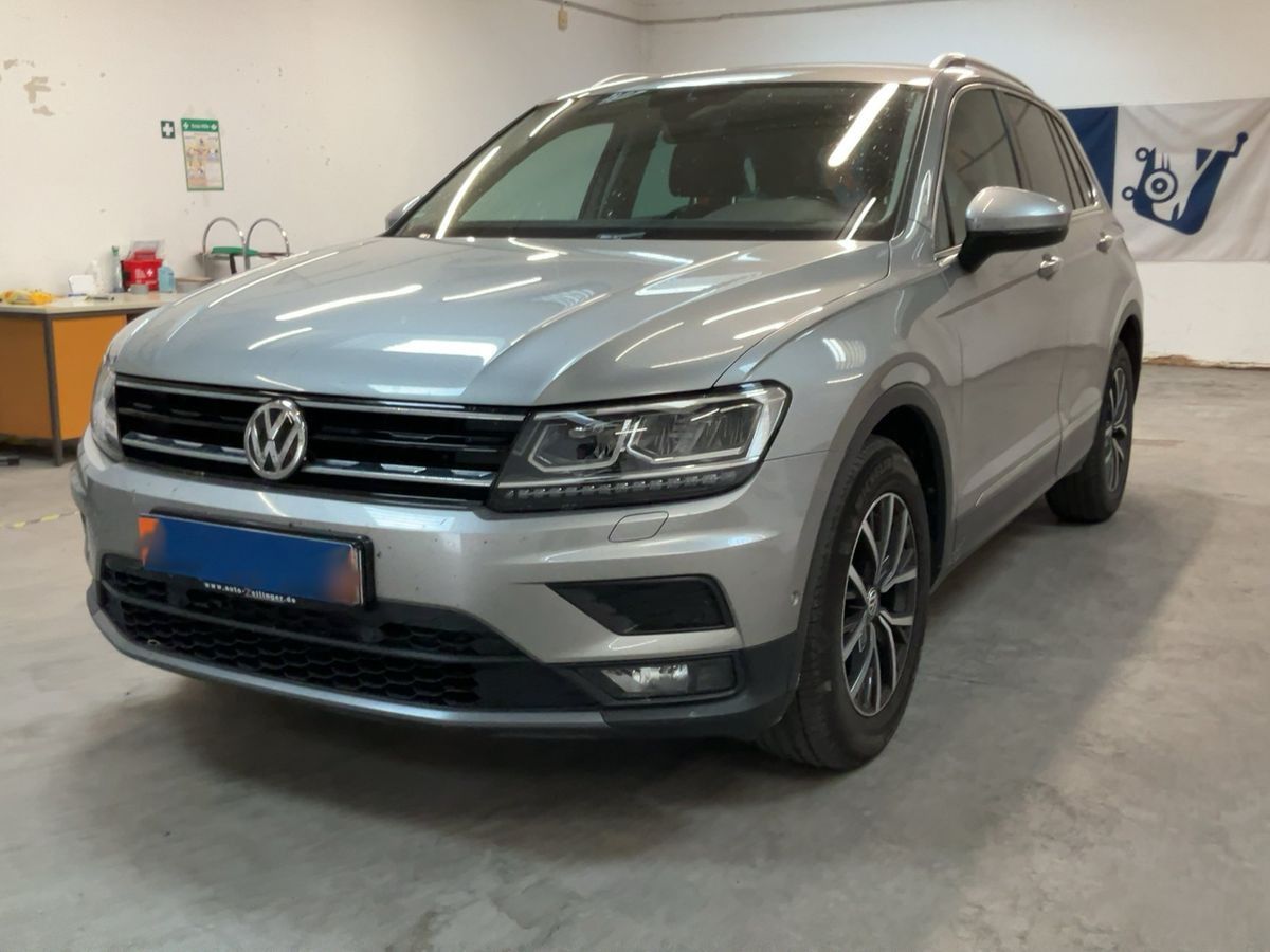 Volkswagen Tiguan 2017, 59 900 км, 110 kW (150 PS) бензин, автомат — фото с аукциона, доставка в Беларусь