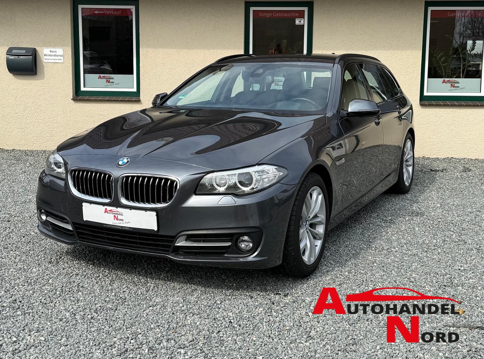 BMW 520 2016, 105 243 км, 140 kW (190 PS) дизель, автомат — фото с аукциона, доставка в Беларусь