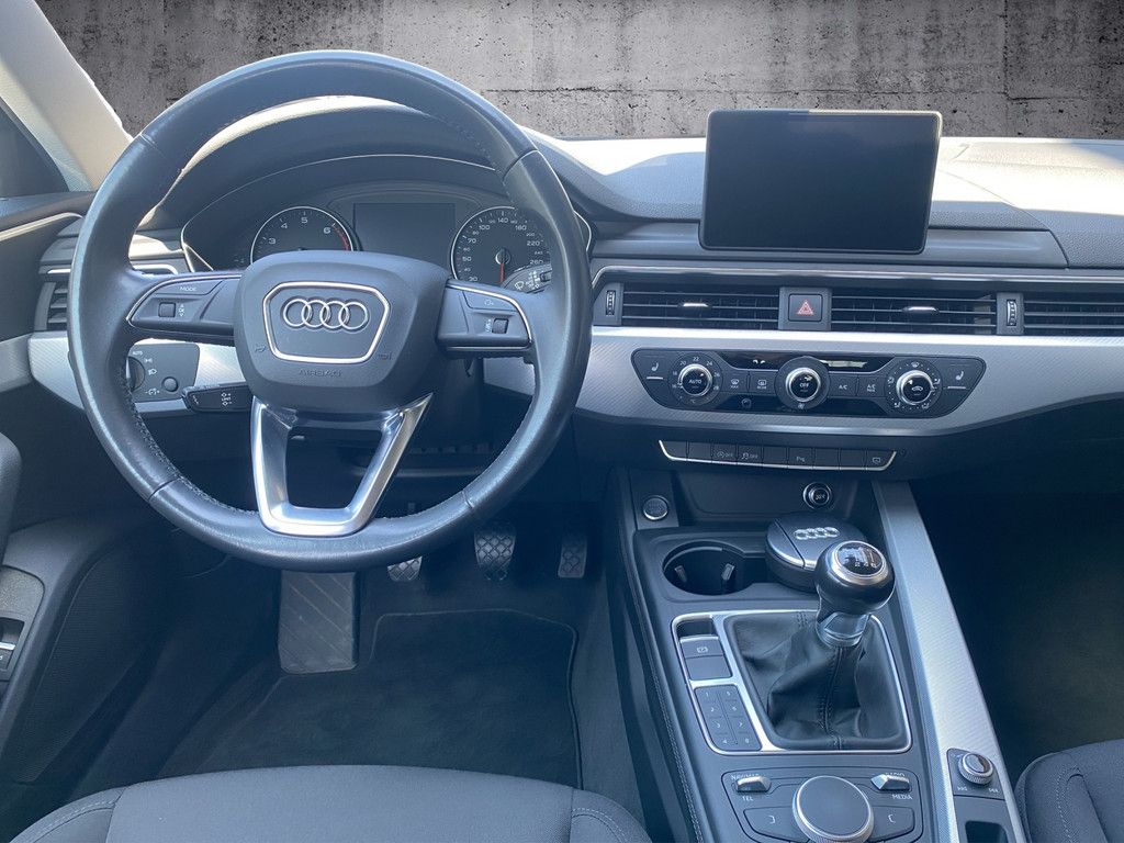 Audi A4 2018, 110 320 км, 110 kW (150 PS) бензин, автомат — фото 7
