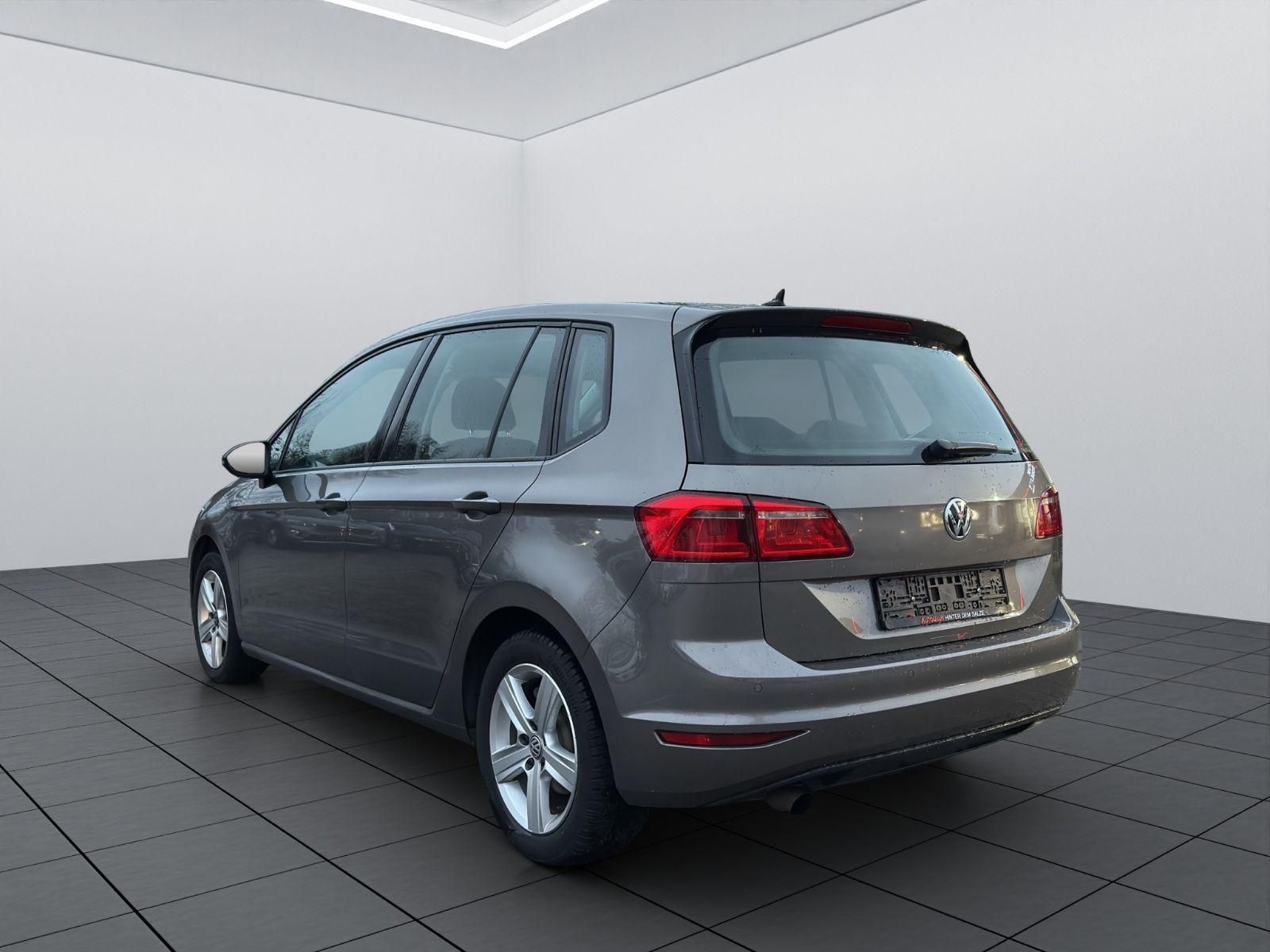 Volkswagen Golf Sportsvan 2015, 91 700 км, 81 kW (110 PS) бензин, schaltgetriebe — фото 4