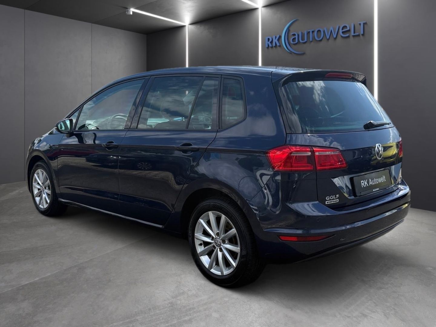 Volkswagen Golf Sportsvan 2015, 99 013 км, 63 kW (86 PS) бензин, schaltgetriebe — фото 5