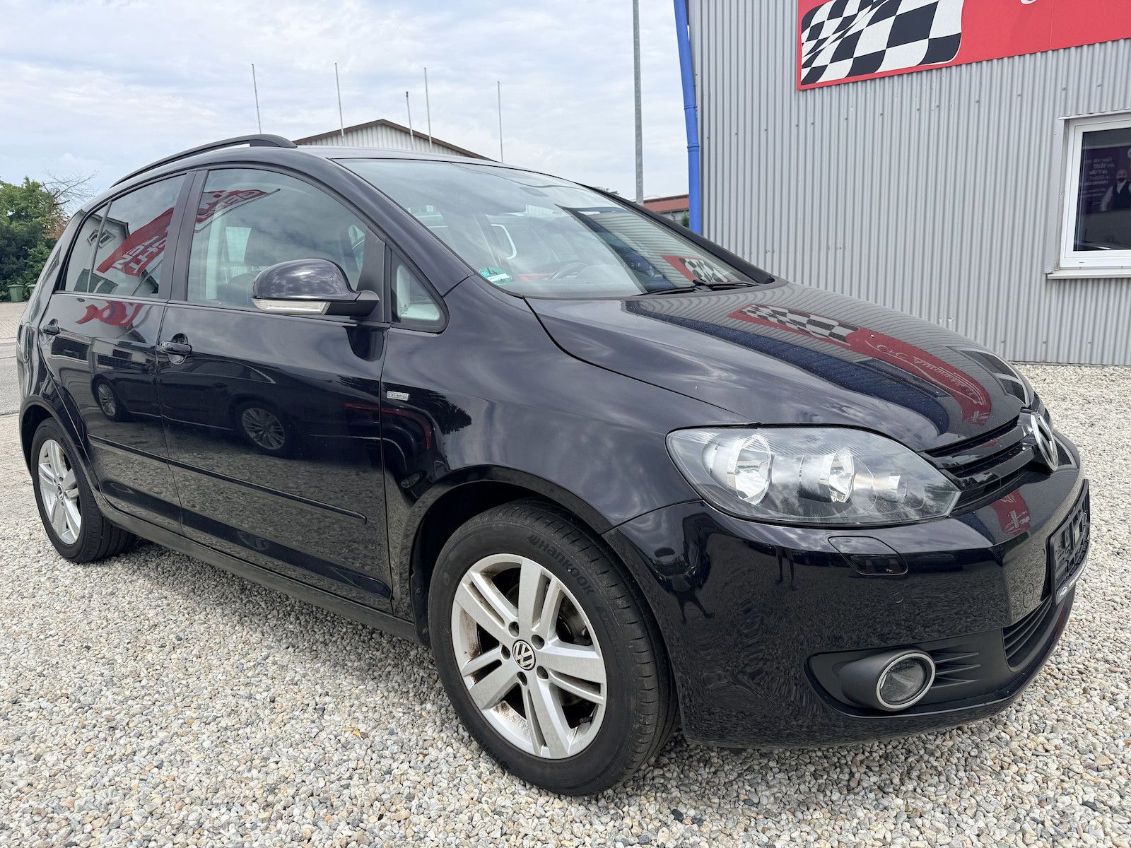 Volkswagen Golf Plus 2012, 174 000 км, 77 kW (105 PS) бензин, schaltgetriebe — фото с аукциона, доставка в Беларусь