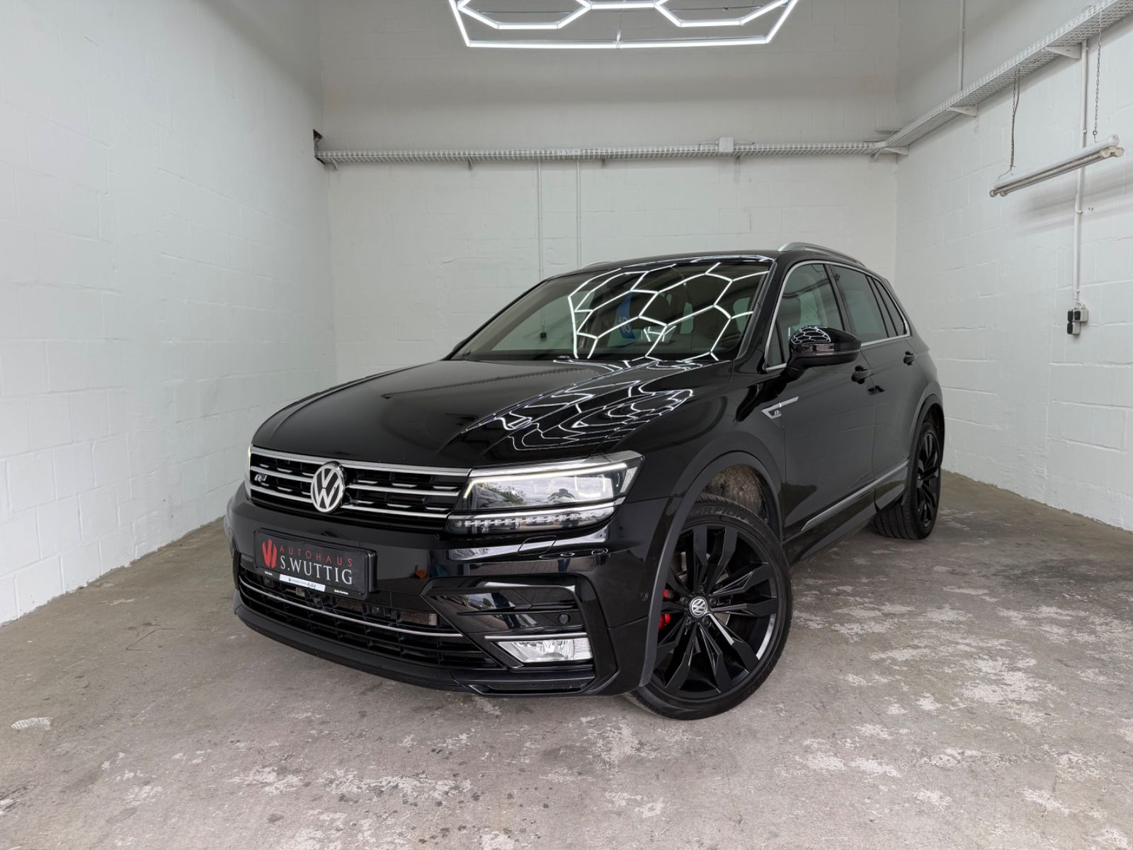 Volkswagen Tiguan 2016, 106 400 км, 140 kW (190 PS) дизель, автомат — фото с аукциона, доставка в Беларусь