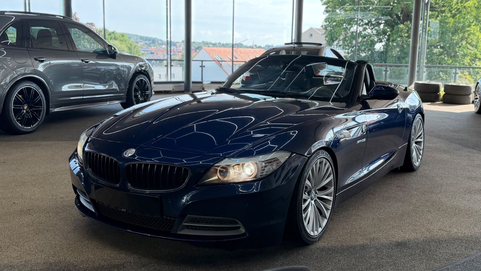 BMW Z4 2009, 115 000 км, 225 kW (306 PS) бензин, автомат — фото с аукциона, доставка в Беларусь